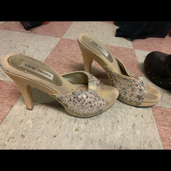 Steve Madden Open Toe Heels - Picture 3 of 3